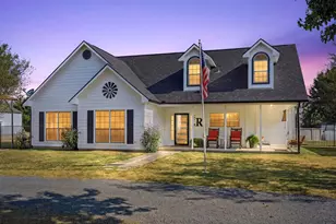 355 Co Rd 4225, Bonham, TX 75418 - Photo 2