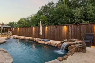 9033 Jasmine Ln, Irving, TX 75063 - Photo 30