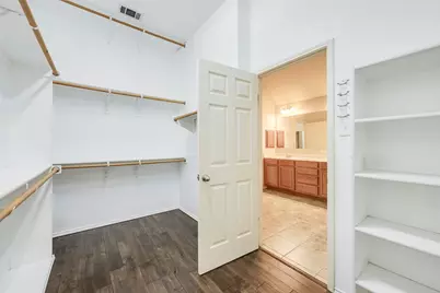 2813 Fox Creek Trail, Arlington, TX 76017 - Photo 30