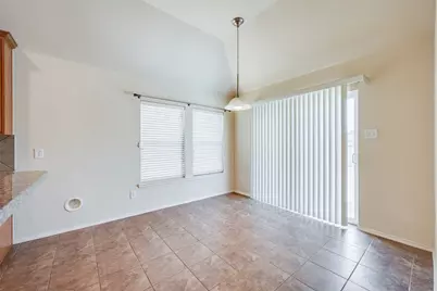 2813 Fox Creek Trail, Arlington, TX 76017 - Photo 20