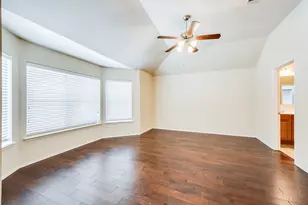 2813 Fox Creek Trail, Arlington, TX 76017 - Photo 24