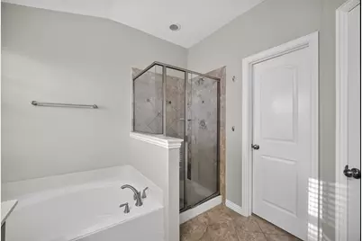 7880 Oxer Drive, Irving, TX 75063 - Photo 24