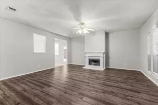 3933 Parkhaven Dr, Denton, TX 76210 - Photo 6