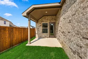944 Alberta Spruce Rd, Fort Worth, TX 76247 - Photo 28
