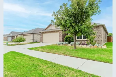 112 Plumed Thistle Drive, Fort Worth, TX 76131 - Photo 38