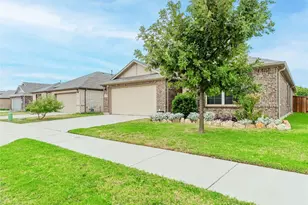 112 Plumed Thistle Dr, Fort Worth, TX 76131 - Photo 38