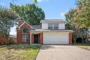 307 Hopewell St, Grand Prairie, TX 75052 - Photo 1
