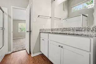 307 Hopewell St, Grand Prairie, TX 75052 - Photo 10