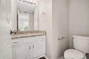 307 Hopewell St, Grand Prairie, TX 75052 - Photo 8