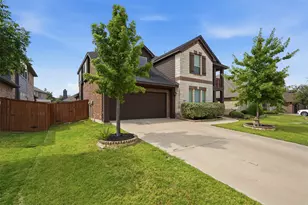 1112 Bear Oak Dr, Burleson, TX 76028 - Photo 1