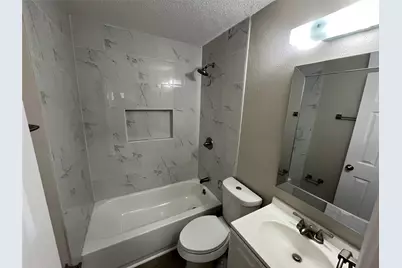 427 NE 38th Street, Grand Prairie, TX 75050 - Photo 6