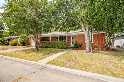 5736 Tracyne Drive, Westworth Village, TX 76114 - Photo 2