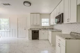 5736 Tracyne Dr, Westworth Village, TX 76114 - Photo 12