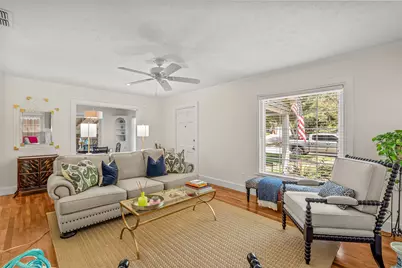 5329 Pershing Avenue, Fort Worth, TX 76107 - Photo 6