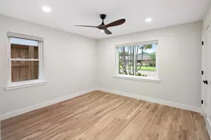 9819 Fitzroy Dr, Dallas, TX 75238 - Photo 14
