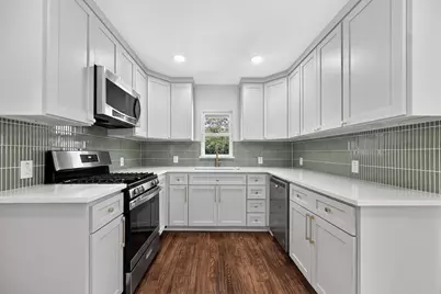409 S Barnett Avenue, Dallas, TX 75211 - Photo 2