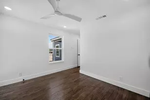409 S Barnett Ave, Dallas, TX 75211 - Photo 18