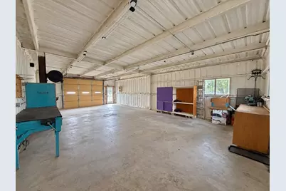 517 E Locust Street, Nocona, TX 76255 - Photo 20