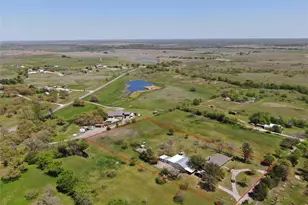 517 E Locust St, Nocona, TX 76255 - Photo 30