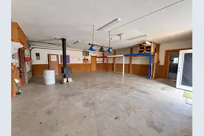 517 E Locust Street, Nocona, TX 76255 - Photo 22