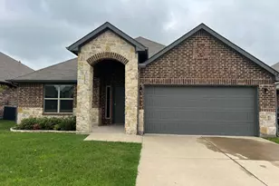 149 Frank St, Greenville, TX 75402 - Photo 1