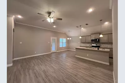 149 Frank Street, Greenville, TX 75402 - Photo 10
