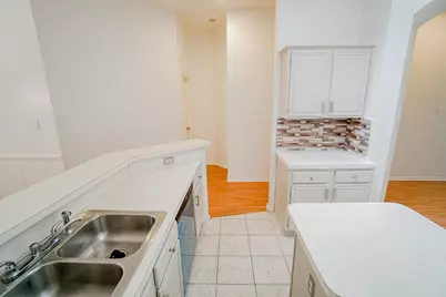 933 Blossomwood Court, Arlington, TX 76017 - Photo 12