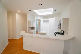 933 Blossomwood Ct, Arlington, TX 76017 - Photo 14