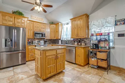 316 Shane Lane, Burleson, TX 76028 - Photo 10