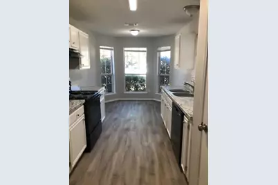 1355 Lincolnshire Way, Fort Worth, TX 76134 - Photo 6