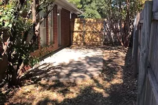 1355 Lincolnshire Way, Fort Worth, TX 76134 - Photo 22