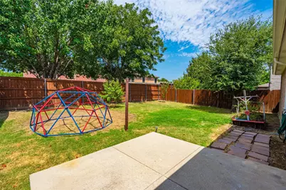 1612 Crown Point Drive, Little Elm, TX 75036 - Photo 26