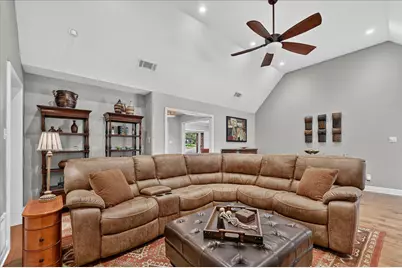 326 Duvall Boulevard, Highland Village, TX 75077 - Photo 8