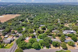 508 Bellaire Dr, Woodway, TX 76712 - Photo 34