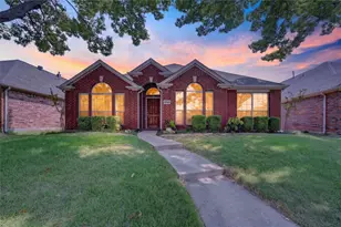 6560 Plantation Ln, Frisco, TX 75035 - Photo 2