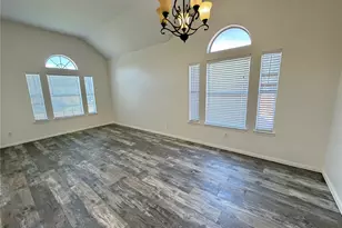 4916 Drexel Dr, Fort Worth, TX 76137 - Photo 4