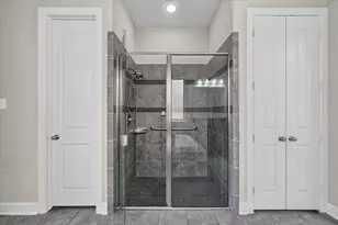 7840 Renderbrook Bend, Irving, TX 75063 - Photo 16