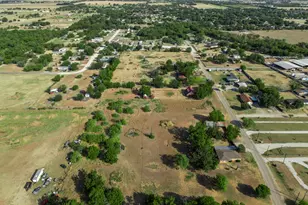 205 Rabbit Run, Woodway, TX 76712 - Photo 4