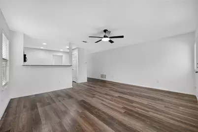 320 Chalkstone Drive, Fort Worth, TX 76131 - Photo 10