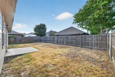 320 Chalkstone Drive, Fort Worth, TX 76131 - Photo 24