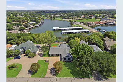 5123 Fairway Circle, Granbury, TX 76049 - Photo 2