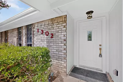 1302 N Yale Boulevard, Richardson, TX 75081 - Photo 4