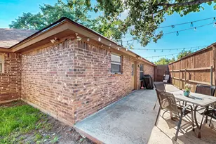 337 Grace Cir, Hurst, TX 76053 - Photo 28