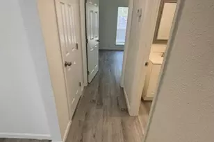 2637 W Randol Mill Rd, Arlington, TX 76012 - Photo 10