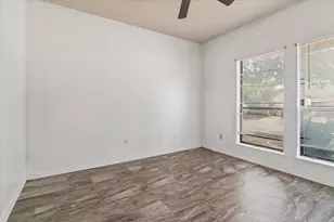 720 Ford Dr, Cedar Hill, TX 75104 - Photo 4