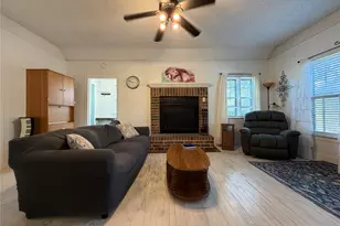 209 S Canton St, Mexia, TX 76667 - Photo 12