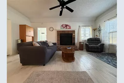 209 S Canton Street, Mexia, TX 76667 - Photo 14
