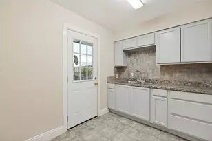 1821 Overhill Ln, Dallas, TX 75216 - Photo 2