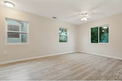 1821 Overhill Lane, Dallas, TX 75216 - Photo 4