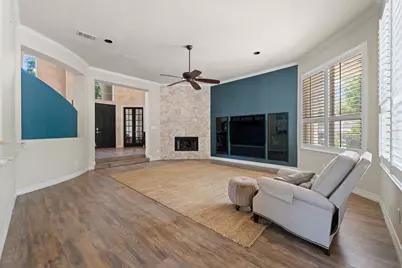 921 Fairway View Drive, Mansfield, TX 76063 - Photo 6